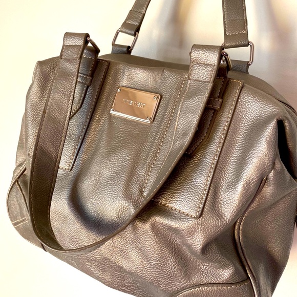 Nine West | silver metallic shoulder bag - Picture 2 of 15